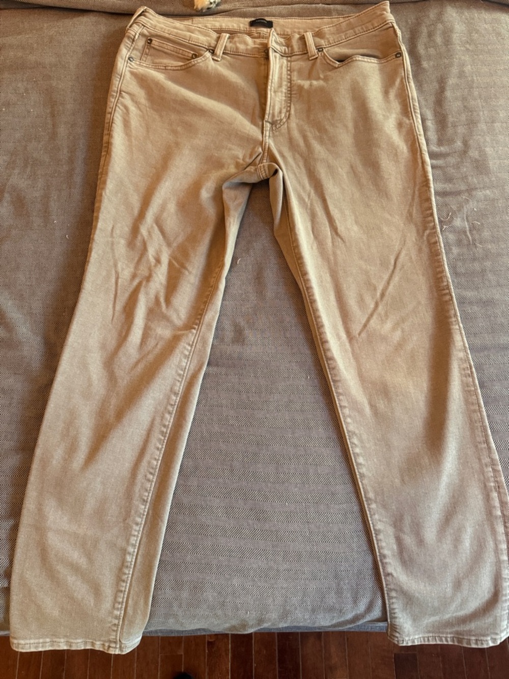 Express Men’s Skinny Jeans - Tan